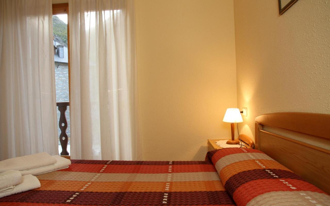 Apartaments La Llucana Barruera Room photo